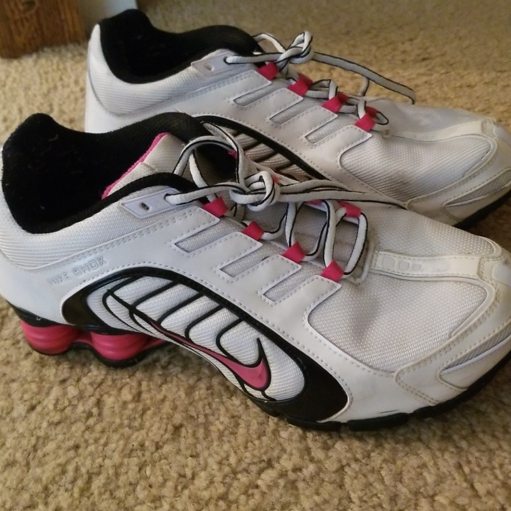 Nike Shox Reax size 10